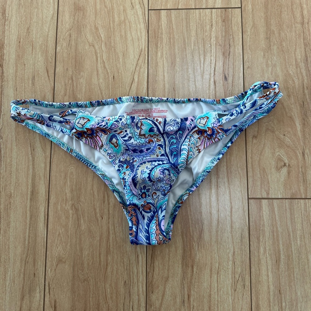 Victoria’s Secret bikini bottom
